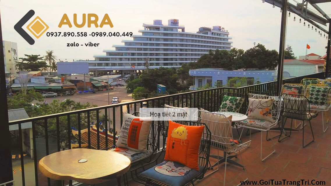 goi-tua-lung-dep