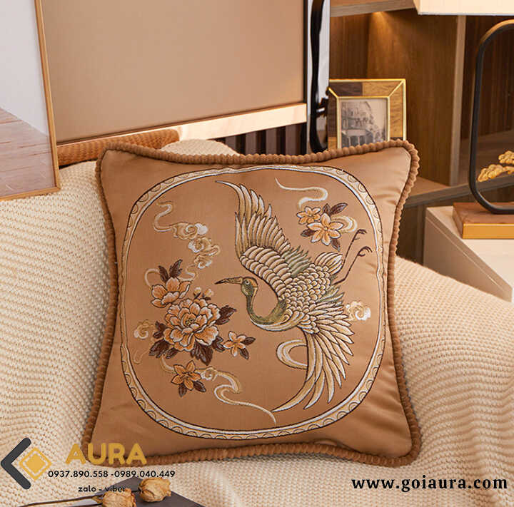 goi-tua-sofa-hoang-gia-cao-cap(5)